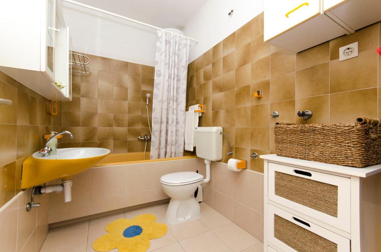 Apartments Banic พอสติรา ภายนอก รูปภาพ