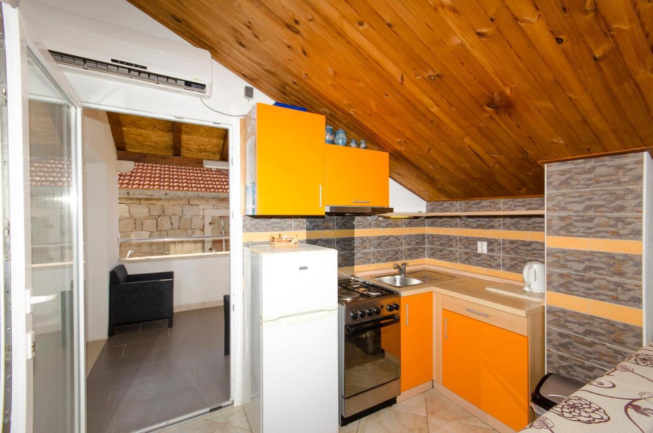 Apartments Banic พอสติรา ภายนอก รูปภาพ